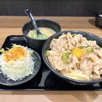Densetsu No Sutadonya - 豚汁セット（肉増し）1,100円