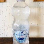 ITALIAN MINERAL WATER(WITH GAS)