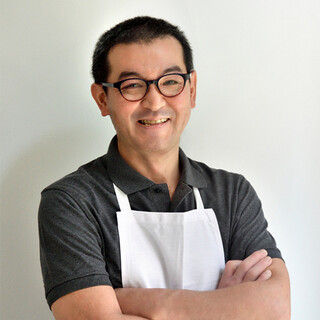 本場の味を知り尽くしたフレンチの匠。オーナーシェフ・青木誠氏