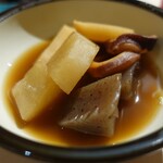 立ち飲み処 ○ - イカ大根