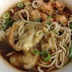 一〇そば - ゴボウ天半分