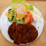 ハッピー - 令和4年4月 ランチタイム
トンカツ定食 700円