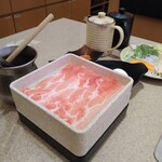 Heiroku Zammai - 肉しゃぶセット&鍋野菜&生卵ですってぇ～♪