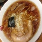 丸幸 - ラーメン 500円。