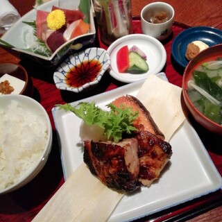 ちいぼう 越後炉ばたと雪国地酒 ちぃぼう | こんにちは(⌯'ᵕ'⌯)´-ちぃ