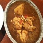 DEVIL CURRY - 