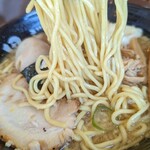 麺処田ぶし - 熟成醤油らーめん大盛り麺リフト(2022年4月12日)