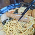 麺処田ぶし - 熟成醤油らーめん大盛りトッピングメンマアップ(2022年4月12日)