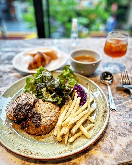 口コミ一覧 Nine Doors Restaurant&Grill 櫛田神社前/ビストロ [食べログ]