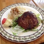 はっちょ - サーロインステーキ定食　950円