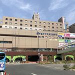 Dinning&Cafe Crystal - 4Fにあります