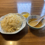 一品香 - えびチャーハン650円