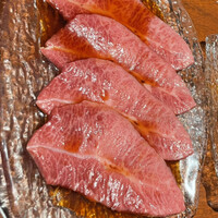 焼肉冷麺 ユッチャン 北新地店 - ミスジ♬