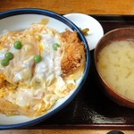 坂本屋 - かつ丼750円