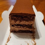 トップス - ブラックチョコレートケーキ