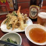 養老乃瀧 - 天ぷら盛り合わせ　ボリュームアリです。