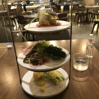 ERUTAN RESTAURANT BAR - 