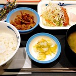 松屋 - ソーセージエッグ定食