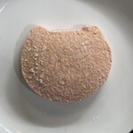 ナッシュカッツェ - ネコ、イチゴ、メレンゲ。サクサクでシュワッと溶けて、深く甘い。軽いけど、どかーんと美味い。