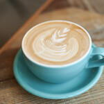 ソーグッドコーヒー&ベイク - ２０２２年４月再訪：カフェラテ☆