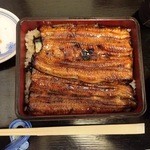 上うな重(3150円)