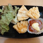 食事処　七福 - 海老揚げ餃子(スイートチリマヨディップ)