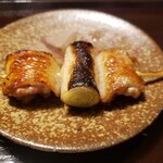 鳥田中 - 熊野地鶏皮巻きせせり