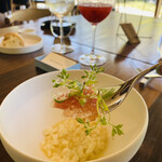 アコルドゥ - 生ハムの塩気とチーズの塩気　　しょっぱくなりすぎずに良い塩梅✨