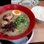 豚骨ラーメン てっぺん - 