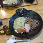 らぁ麺 飯田商店 - 「醤油つけ麺 」