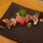 海鮮居酒家 和み家 - お刺身おまかせ四種盛り 1000円