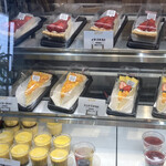 八百屋コウタのフルーツパーラー - タルトもいいな