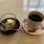 Niguinza - デザートとコーヒー