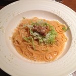 イタリアの洋食家 - ウニのトマトソーススパゲティ