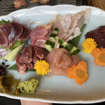 炭焼地鶏 山蔵 - 