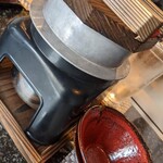 鉄板 磁.N's - 選べるご飯もの。名物(笑)になった、牛釜めし！！