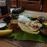 ルシ インドビリヤニ - 2周年記念スペシャルバナナリーフミールス