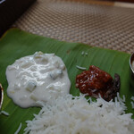 ルシ インドビリヤニ - ピックル、ライタ