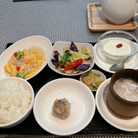 雪園 京橋店 - 2種盛りランチ