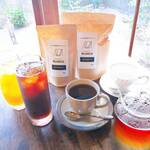 パフェテリアBLANCO - ドリンク写真:コーヒーに紅茶、ソフトドリンクがあります！