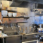 麺屋 そにどり - 厨房