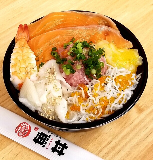 魚丼 西区名駅二丁目店 - 亀島/海鮮丼 | 食べログ