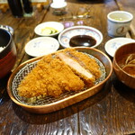水塩土菜 - 特吟ロース定食