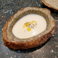 コレドガーナ - 新玉ねぎの冷製スープ