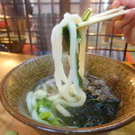 山賊砦 - 山賊うどん　お出汁が美味しいです！