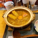 若鯱家 - カレー煮込みうどん1122円　玉子黄身だけ