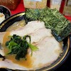 家系ラーメン 王道家直伝 との丸家  八潮店