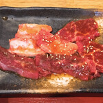 Shukou Yakiniku Kagari Bi - 三種盛定食③