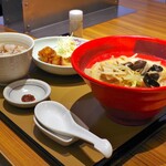 Yayoi Ken - コク旨ちゃんぽんとから揚げの定食