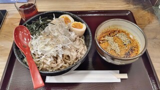 Agoya - とん辛つけ麺全部のせ(大)